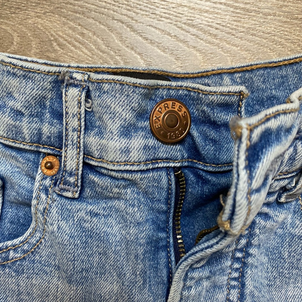 Women’s Express Jeans 00/R